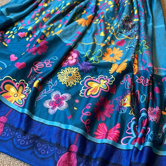 Mirabel - Halloween costume - Encanto dress - dress up pretend play - Disney - Picture 6 of 10